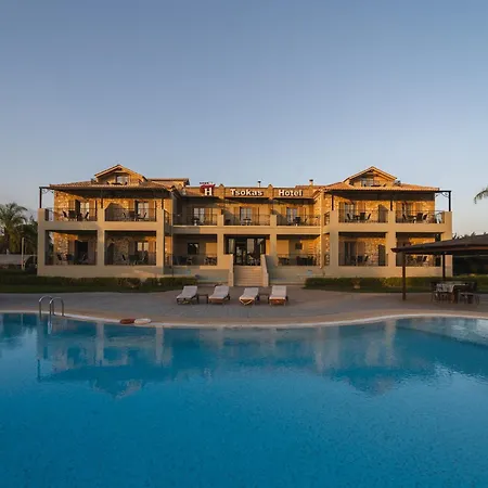 Tsokas Apart-hotel Finikounta
