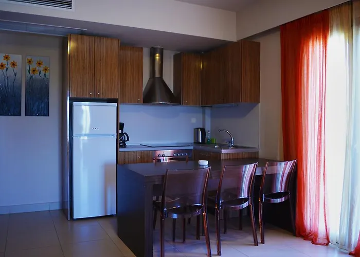 شقة فندقية Tsokas 4*