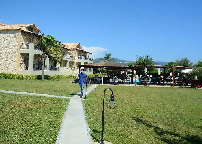 شقة فندقية Tsokas 4*