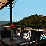 Aparthotel Tsokas