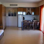 شقة فندقية Tsokas 4*