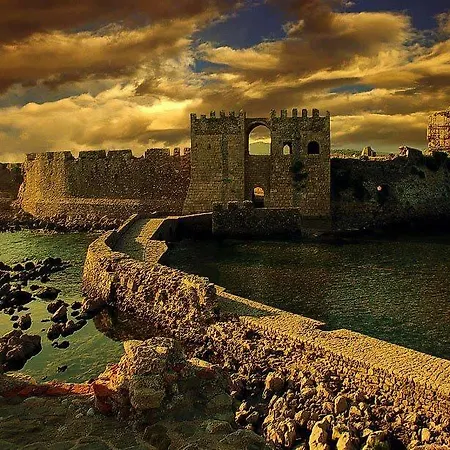 Tsokas Apart Otel Methoni (Messenia)