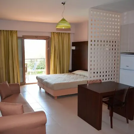 Apart Otel Tsokas 4*