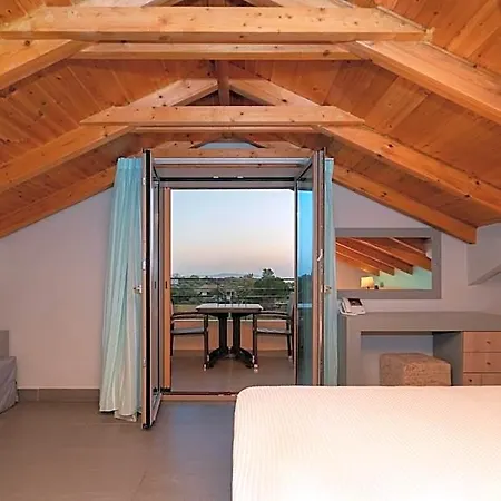 Tsokas 4* Finikounta