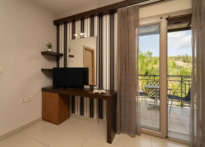 Апарт-отель Tsokas